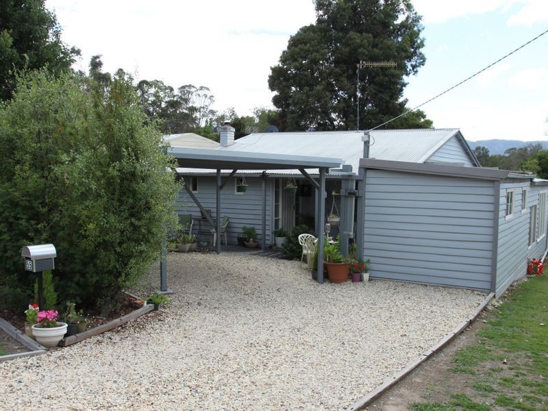 55 South Crescent, Eildon VIC 3713