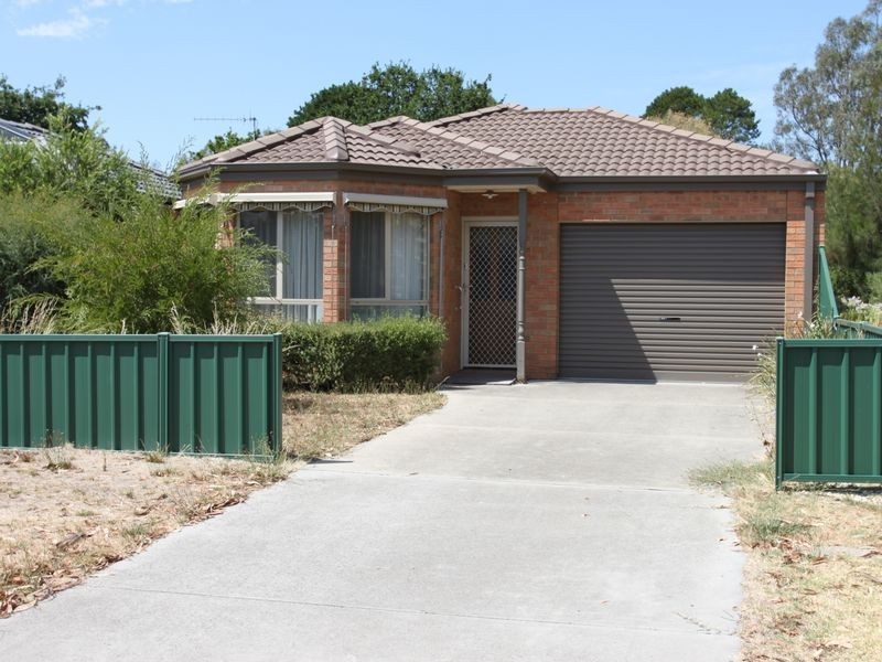 8/19 Rose Street, Alexandra VIC 3714