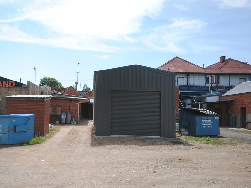 88 & 88A Grant Street, Alexandra VIC 3714