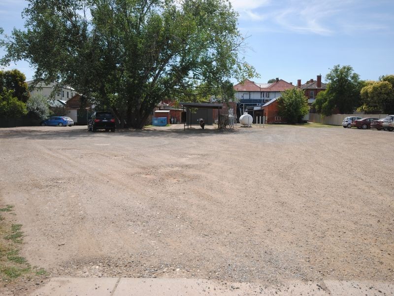 88 & 88A Grant Street, Alexandra VIC 3714