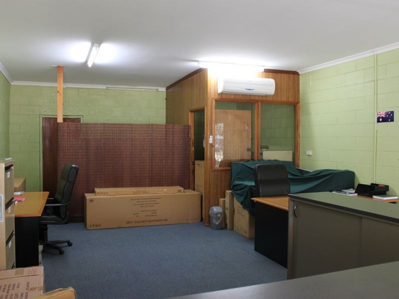 Shop 8 Main Street, Eildon VIC 3713