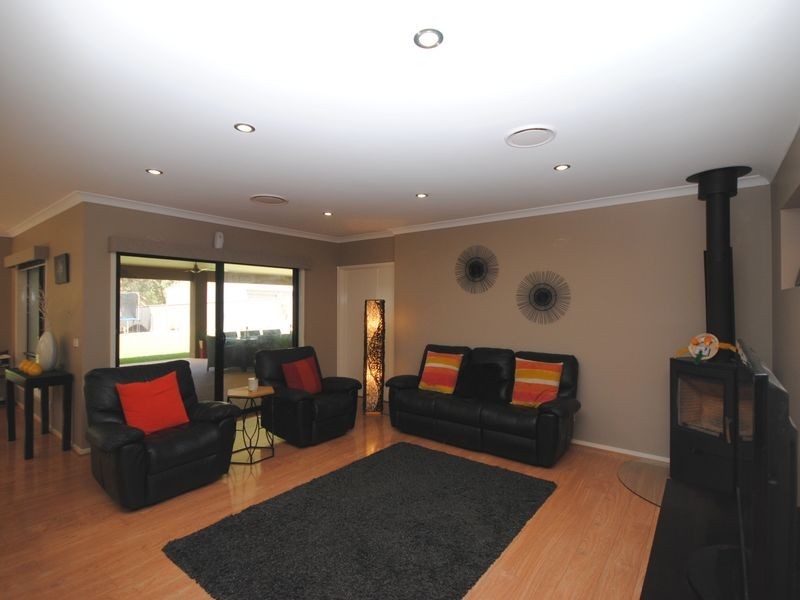 4 Thom Street, Alexandra VIC 3714