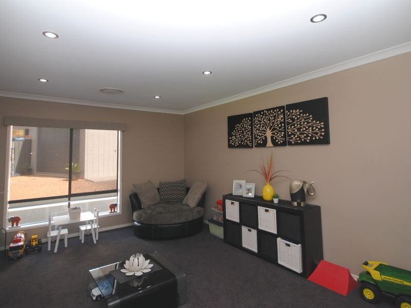 4 Thom Street, Alexandra VIC 3714