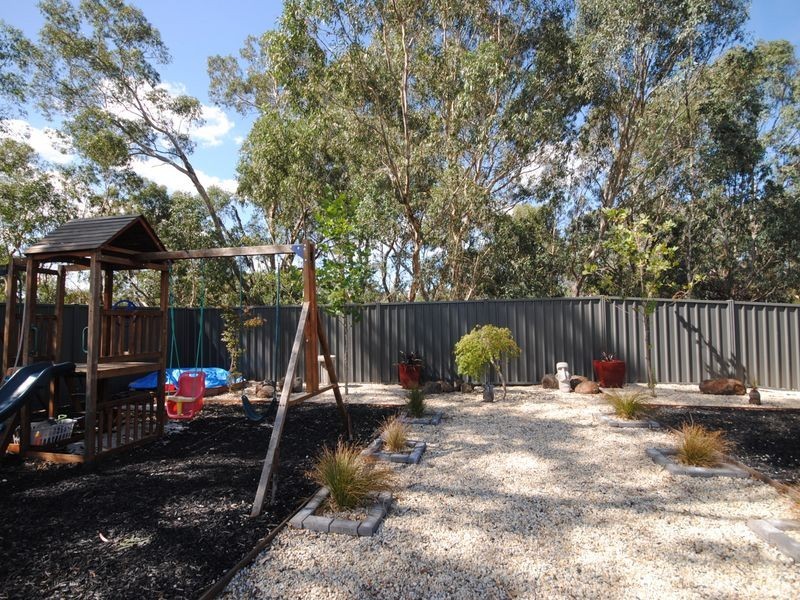 4 Thom Street, Alexandra VIC 3714