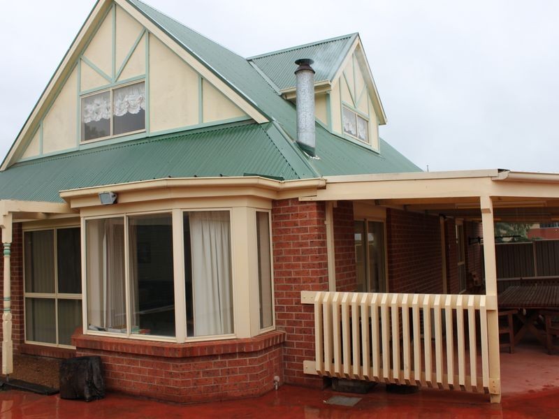 86 Nihil Street, Alexandra VIC 3714