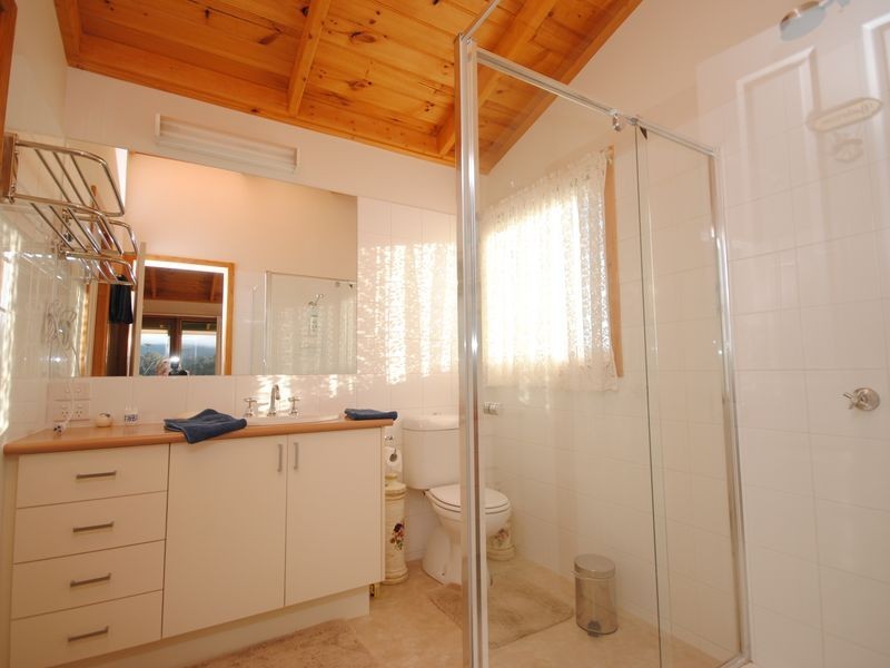 235 Shaws Road, Merton VIC 3715