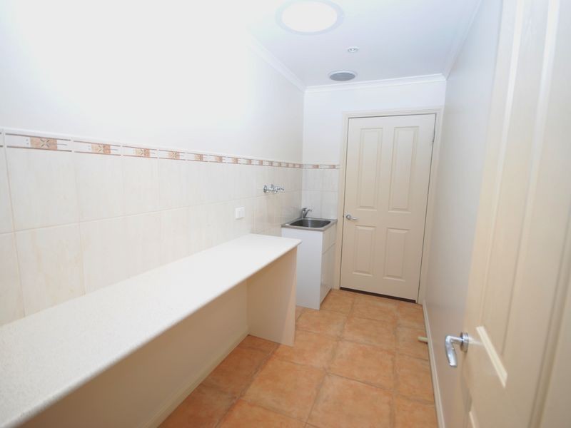 12/2 Riverside Drive, Eildon VIC 3713