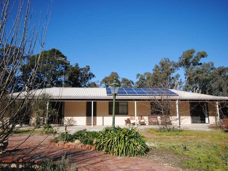 11 McGuigans Road, Kanumbra VIC 3719