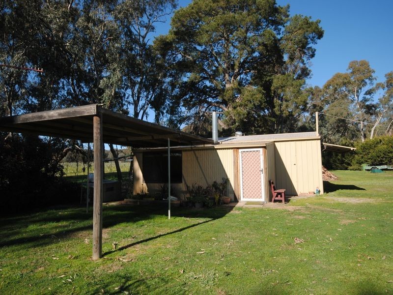 11 McGuigans Road, Kanumbra VIC 3719
