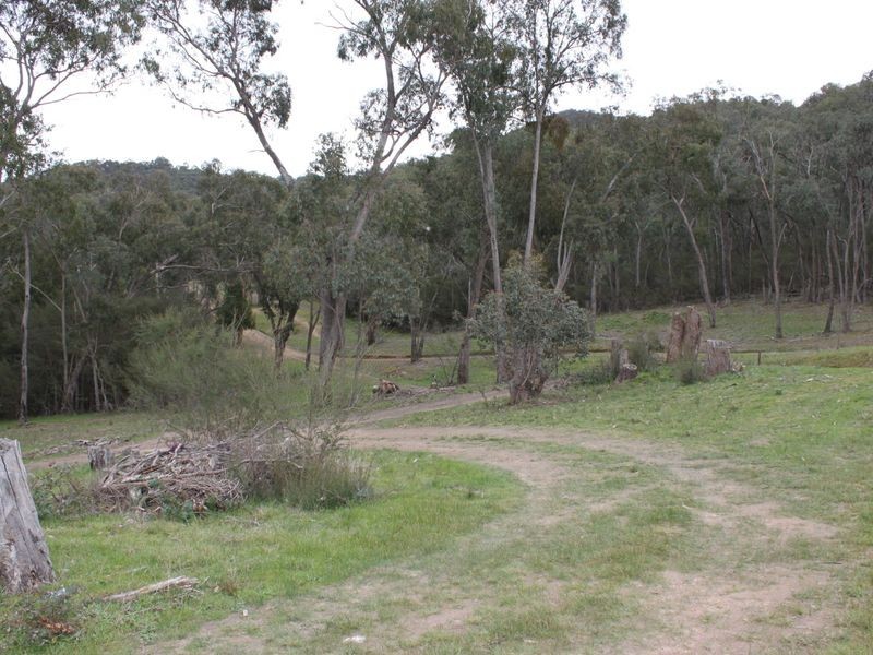 6 Hill Court, Eildon VIC 3713