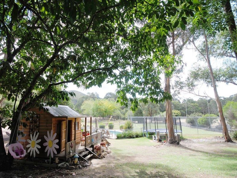 894 Maintongoon Road, Alexandra VIC 3714