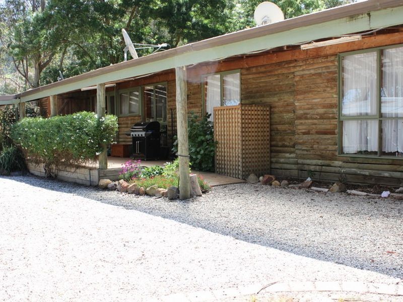 894 Maintongoon Road, Alexandra VIC 3714