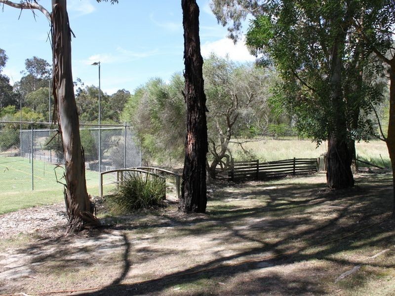 894 Maintongoon Road, Alexandra VIC 3714