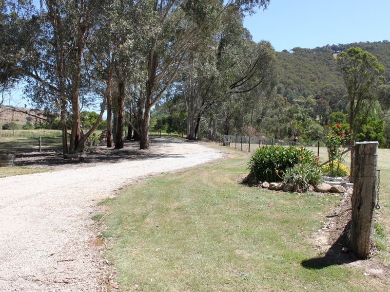 894 Maintongoon Road, Alexandra VIC 3714