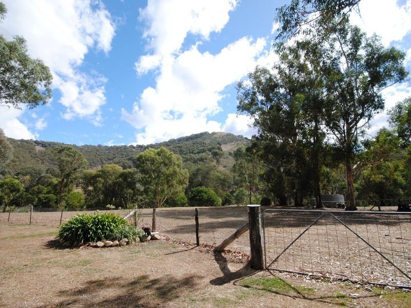 894 Maintongoon Road, Alexandra VIC 3714