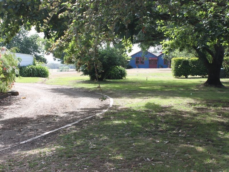 1 UT Creek Road, Alexandra VIC 3714