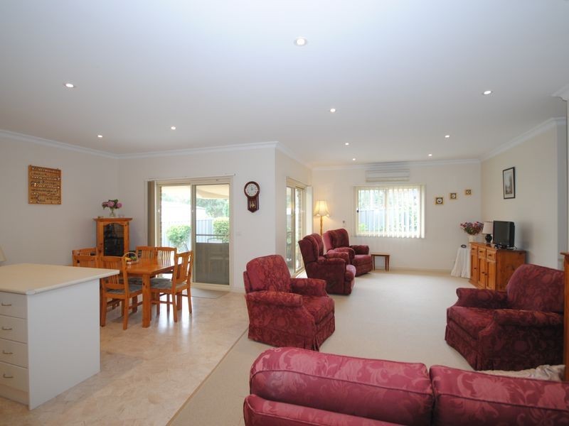 3/2 Thom Street, Alexandra VIC 3714