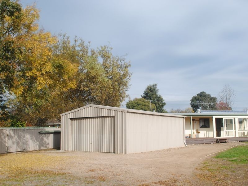 65 Bayley Street, Alexandra VIC 3714