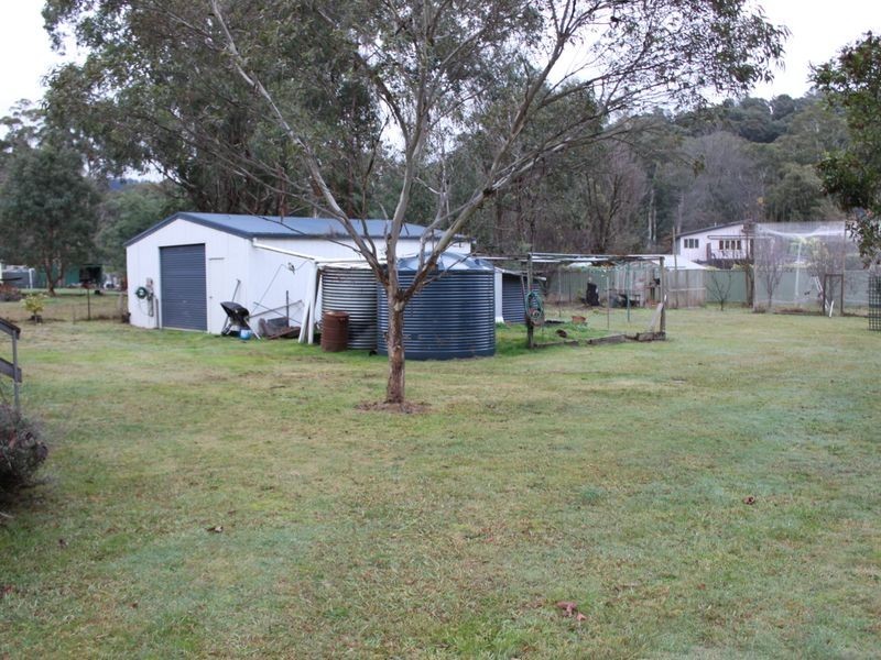 6 Steavenson Road, Buxton VIC 3711