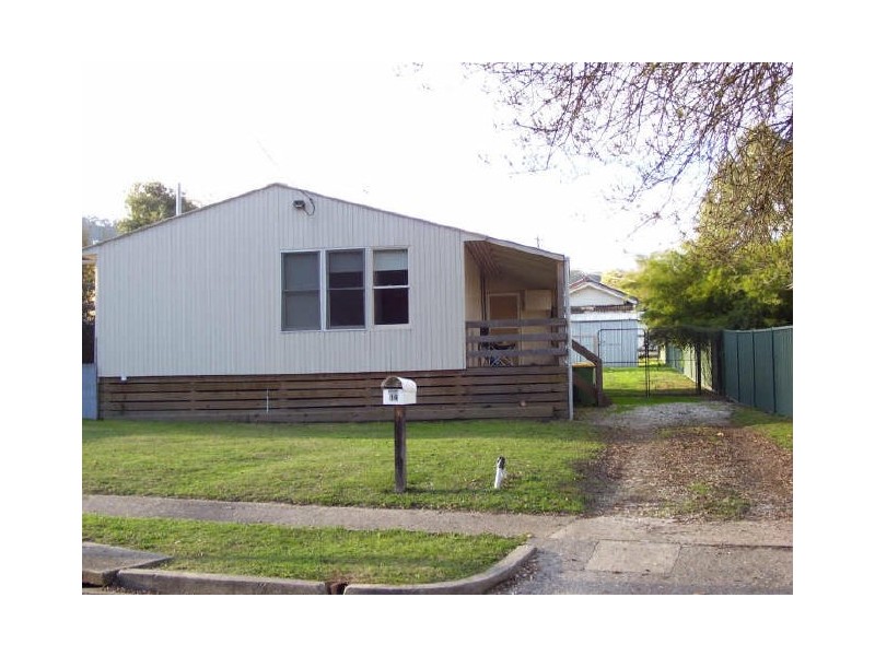 14 Park Avenue North, Eildon VIC 3713
