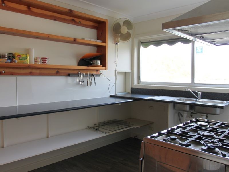 7 High Street, Eildon VIC 3713