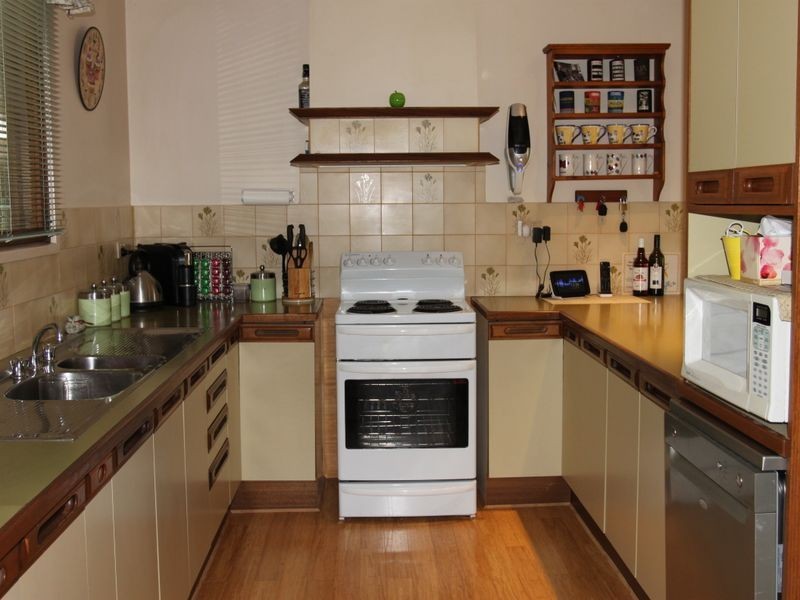 23 Sixth Street, Eildon VIC 3713
