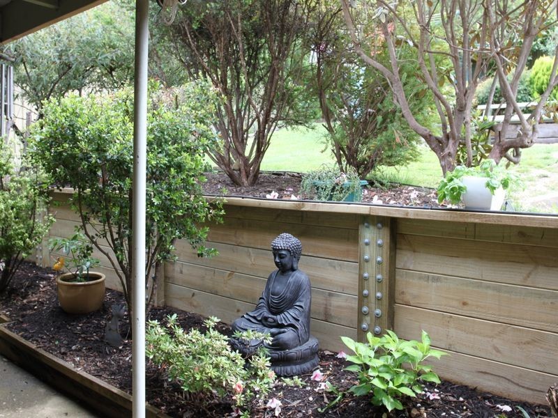 23 Sixth Street, Eildon VIC 3713