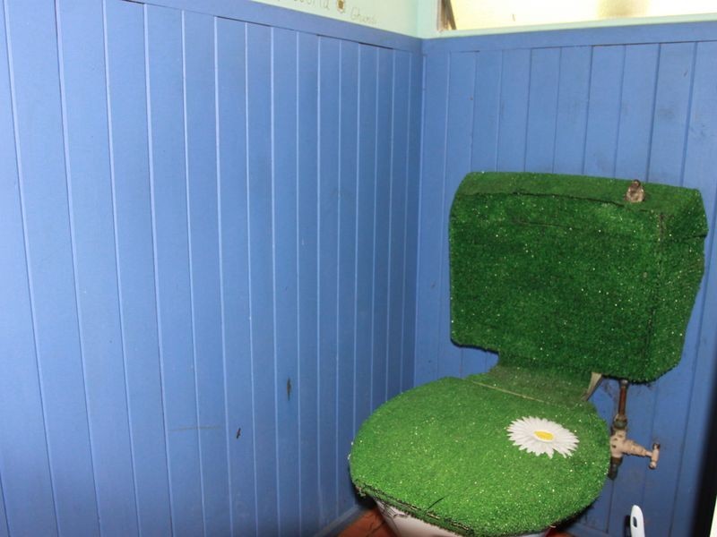 42 Ninth Street, Eildon VIC 3713