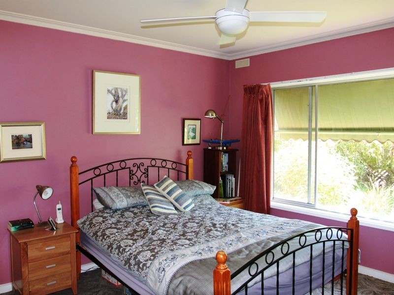 70 Bayley Street, Alexandra VIC 3714