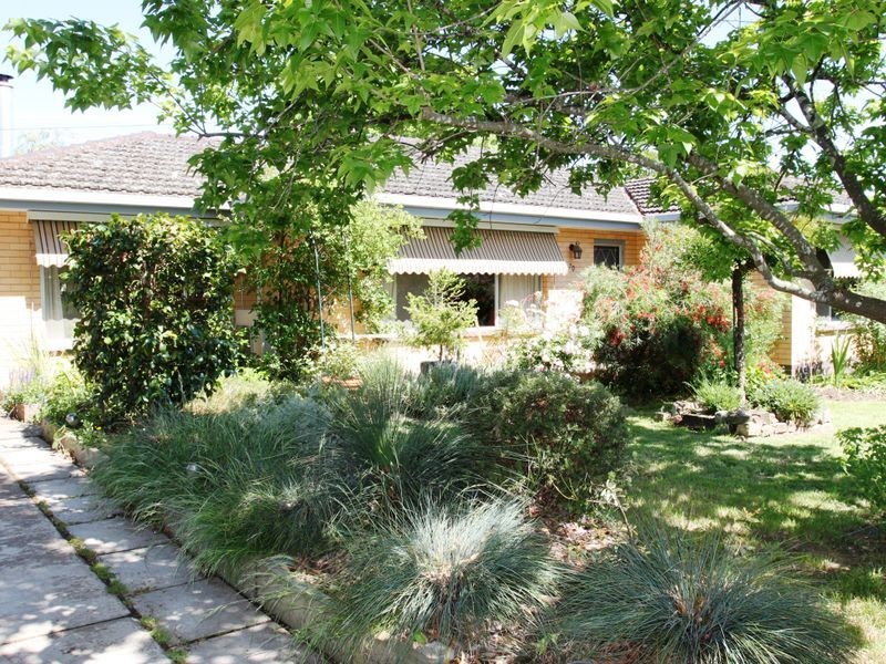 70 Bayley Street, Alexandra VIC 3714