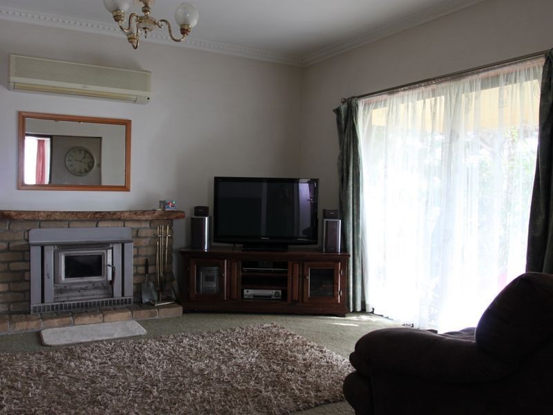 24 Downey Street, Alexandra VIC 3714