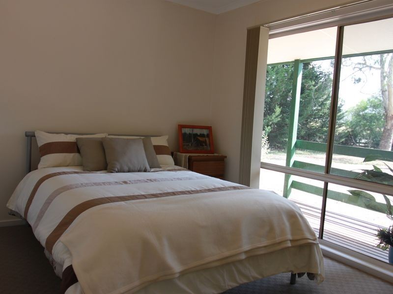 2 Aroona Drive, Buxton VIC 3711