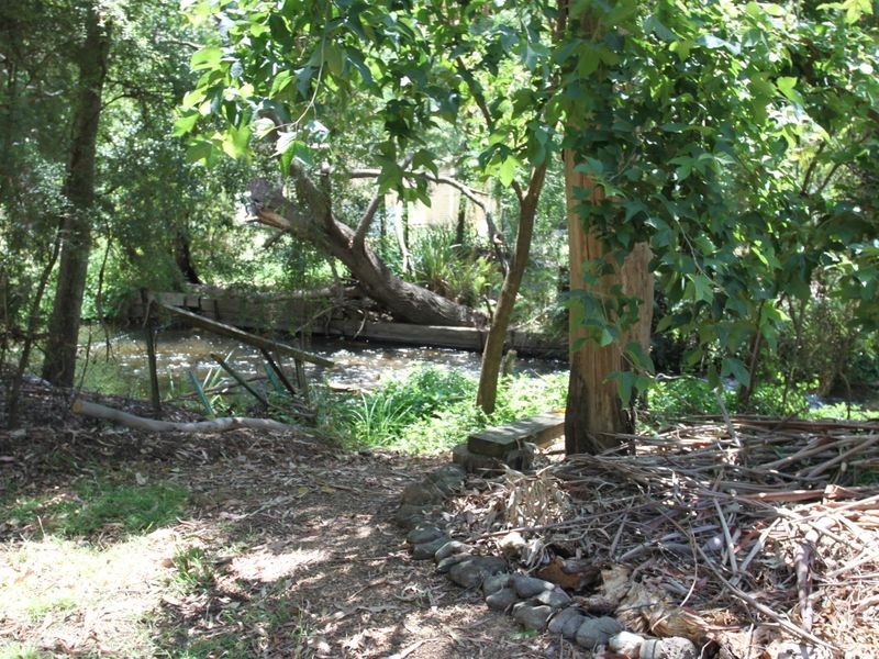 2 Aroona Drive, Buxton VIC 3711