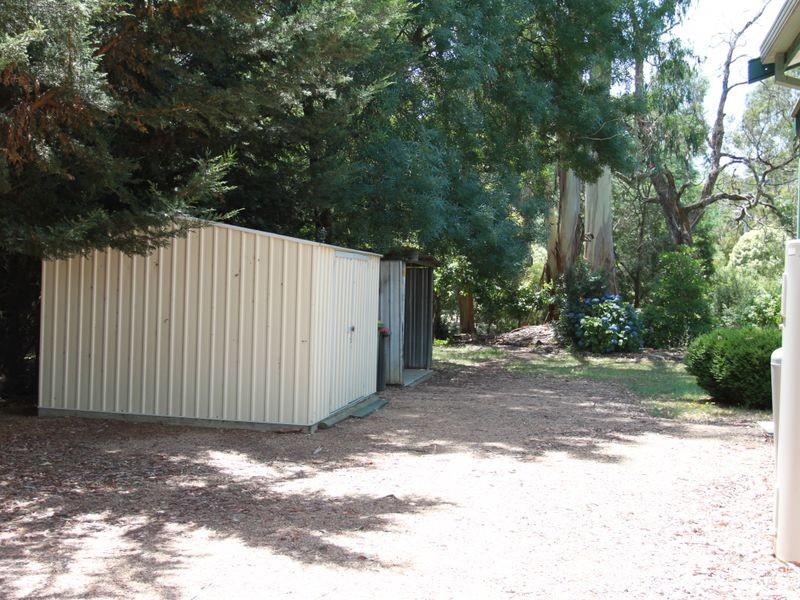 2 Aroona Drive, Buxton VIC 3711