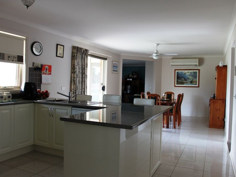 17 Peterkin Street, Alexandra VIC 3714