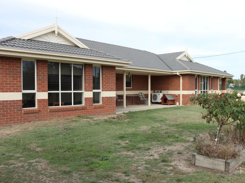 17 Peterkin Street, Alexandra VIC 3714