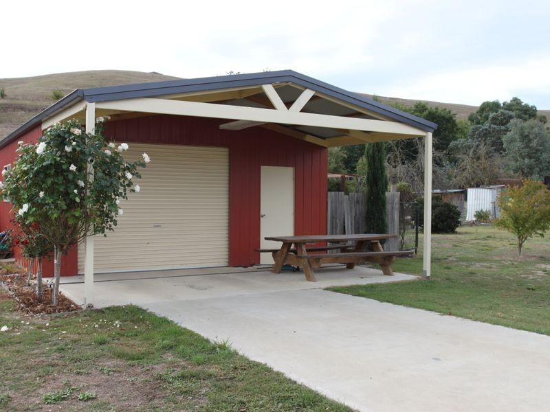 17 Peterkin Street, Alexandra VIC 3714