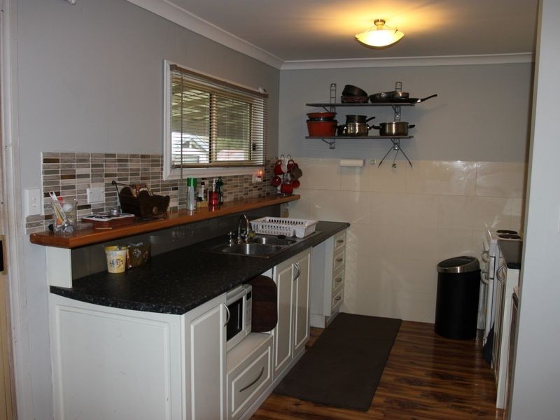 6 Eighth Street, Eildon VIC 3713
