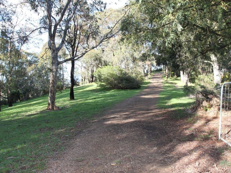 23 Clarries Track, Acheron VIC 3714