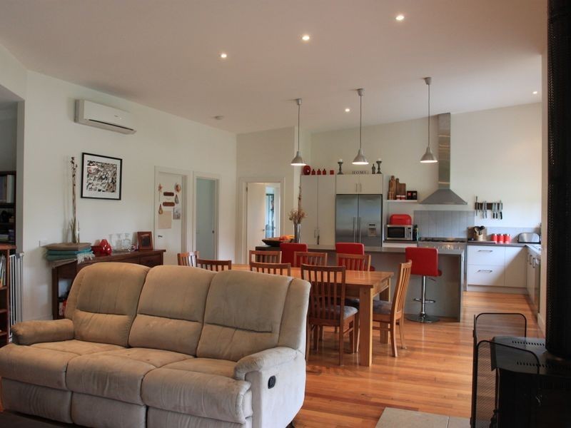 250 South Cathedral Lane, Buxton VIC 3711