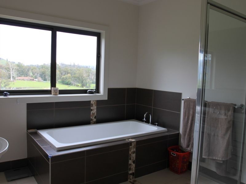 250 South Cathedral Lane, Buxton VIC 3711