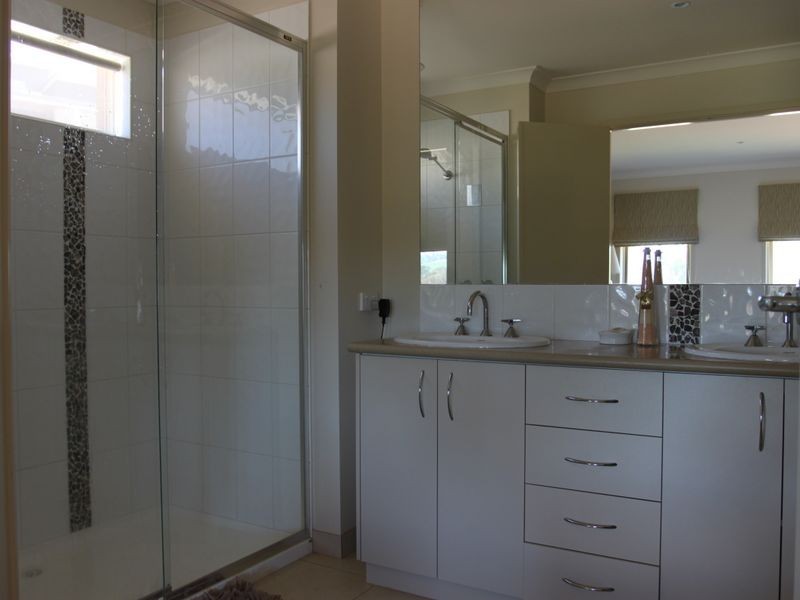 6 Toronga Rise, Alexandra VIC 3714