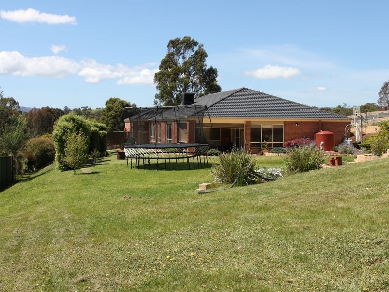 6 Toronga Rise, Alexandra VIC 3714