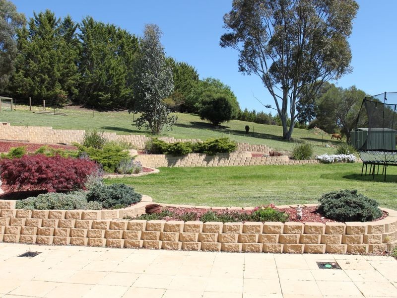 6 Toronga Rise, Alexandra VIC 3714