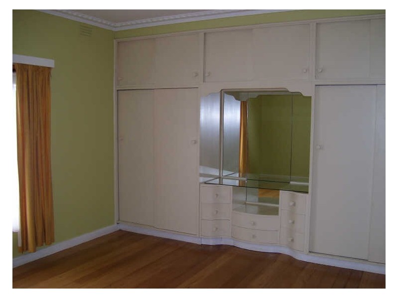 15 Rose Street, Alexandra VIC 3714