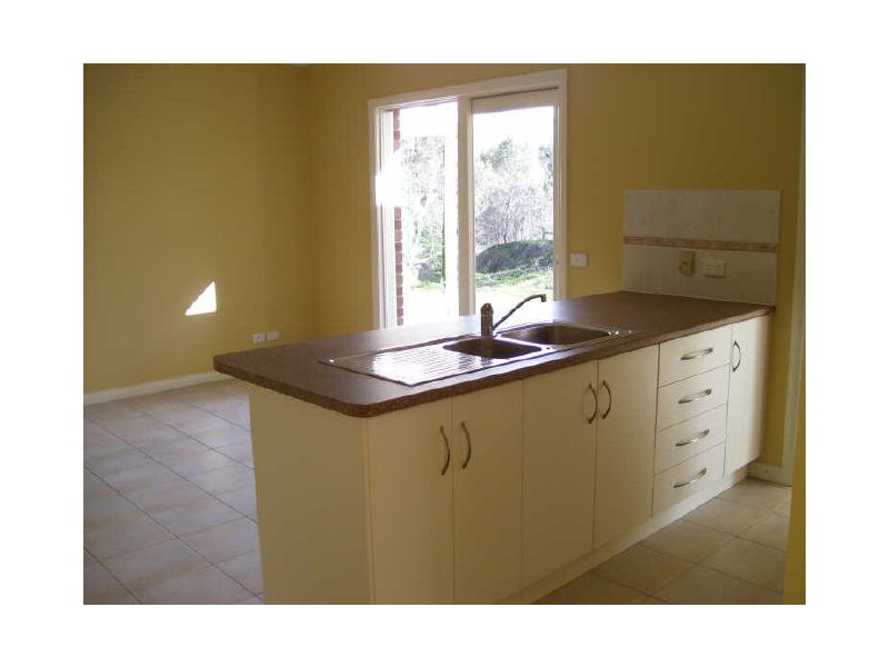 34 Riversdale Road, Alexandra VIC 3714