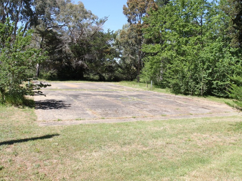 11 McGuigans Rd, Yarck VIC 3719