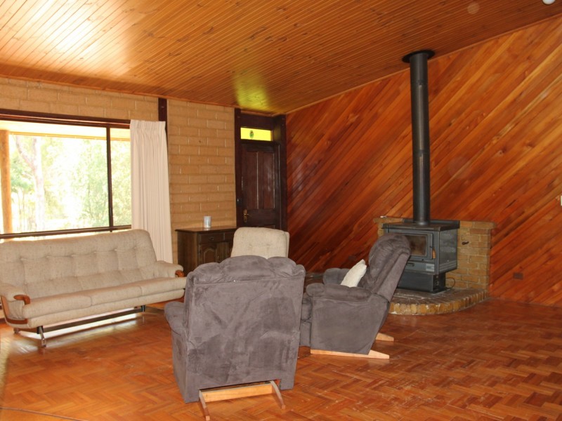 19 Weeks Crt, Alexandra VIC 3714