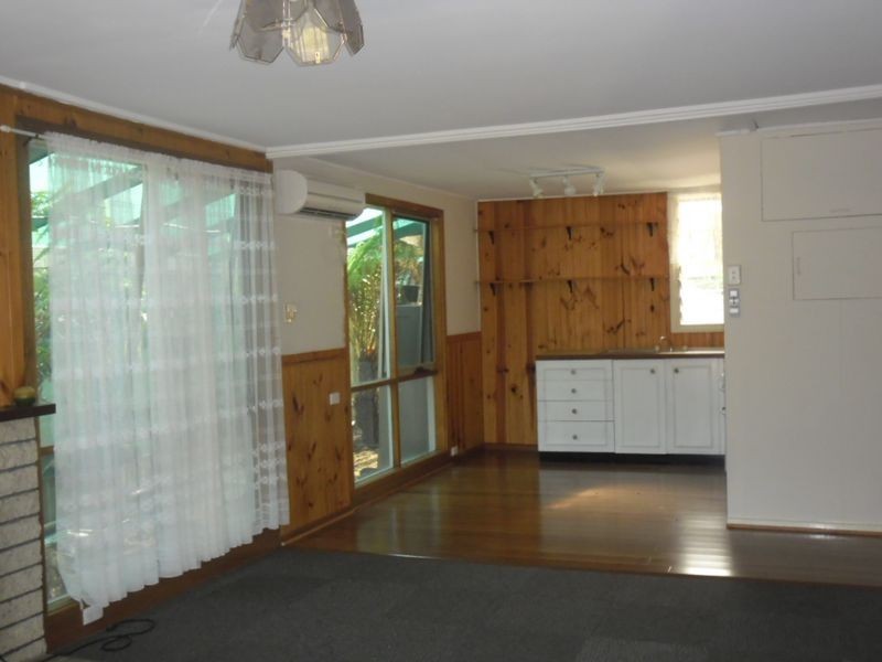 6 Fifth Street, Eildon VIC 3713