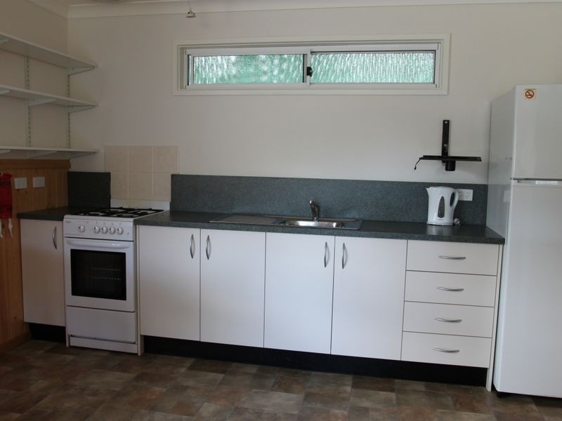 Unit 8/4 South Crescent, Eildon VIC 3713